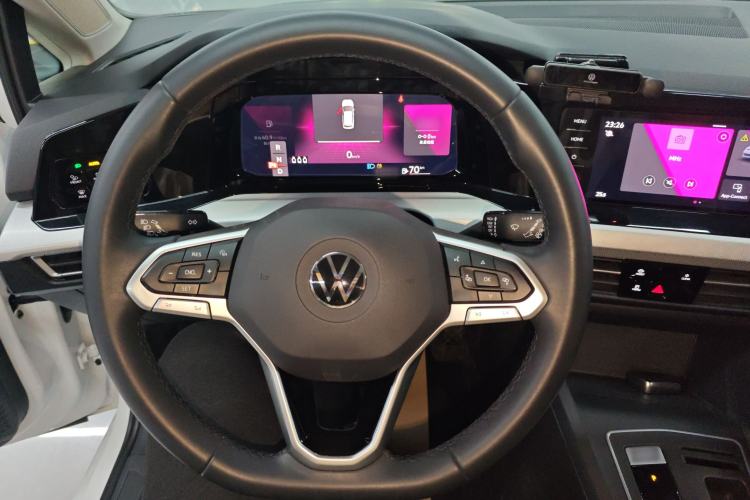 Used Volkswagen Golf 2023 280TSI DSG Pro Steering Wheel