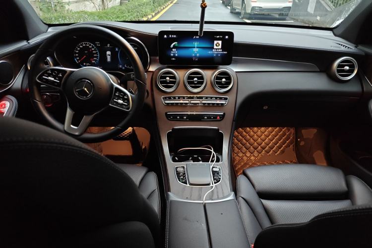 Used Mercedes-Benz GLC 2020 Facelift GLC 260 L 4MATIC Luxury Edition