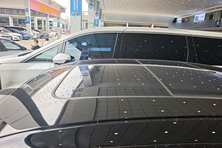 Used Lynk & Co 07 2024 EM-P 126 Long-Range Halo
