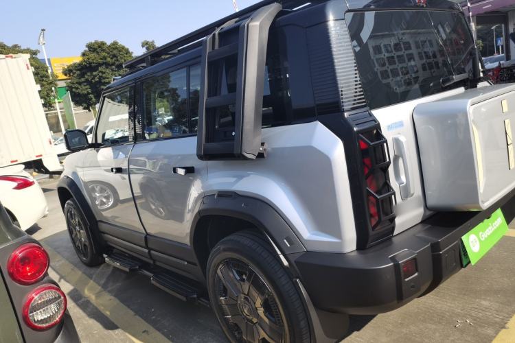 Used iCAR 03 2024 501km Four-wheel Drive Long-Range Advanced Version