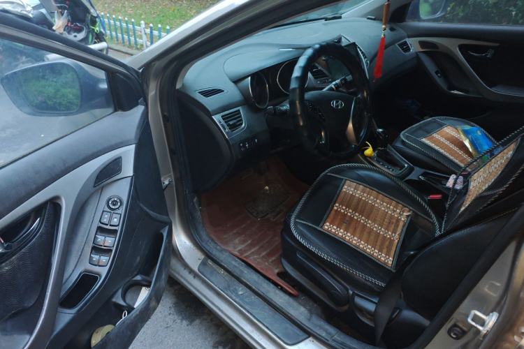 Used Hyundai Elantra (5th Generation / Langdong) 2013 1.6L Automatic Luxury Model Driver Seat