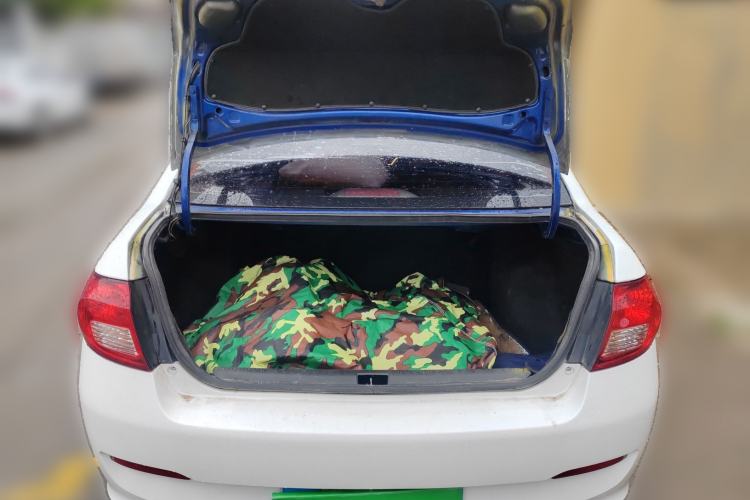 Used FAW Weizhi V5 2012 1.5L Manual Entry-Level Trim