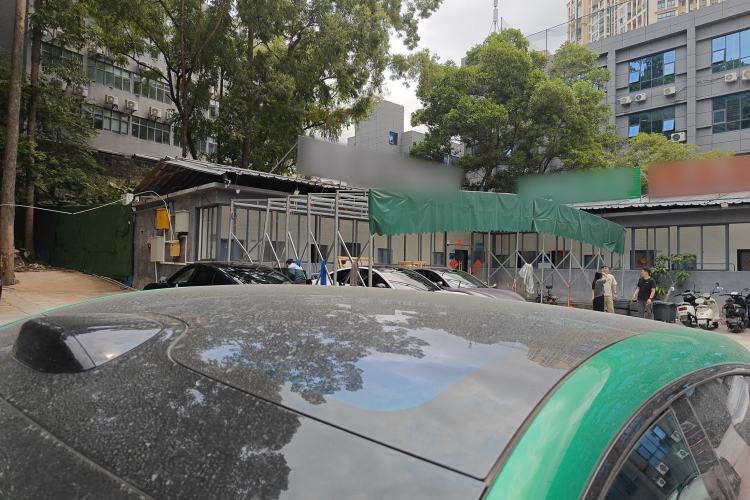 Used Xiaomi Auto YU7 2025 Ultra-Long Range Rear-Wheel Drive Version Roof