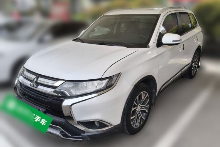 Used Mitsubishi Outlander 2018 2.0L Two-Wheel Drive Glory Edition 5 Seats