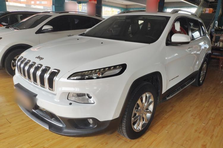 Used Jeep Cherokee 2016 2.4L Superior Edition