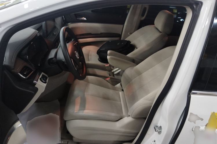 Used Buick GL8 2021 Land Cruiser Executive Class 652T Comfort Model