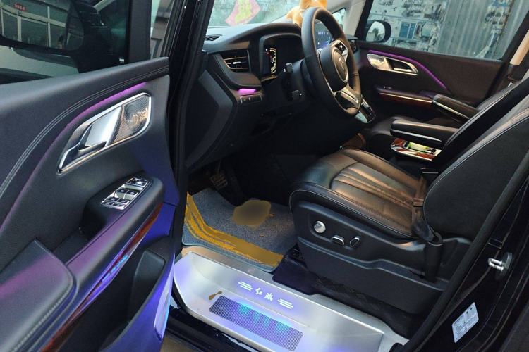 Used Hongqi HQ9 2023 2.0T Smart Connect Flagship Edition
