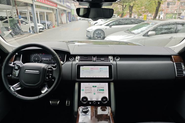 Used Land Rover Range Rover 2021 3.0 L6 Century Extended Classic Edition