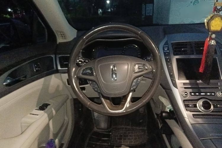 Used Lincoln MKZ 2018 2.0T Premium Edition
