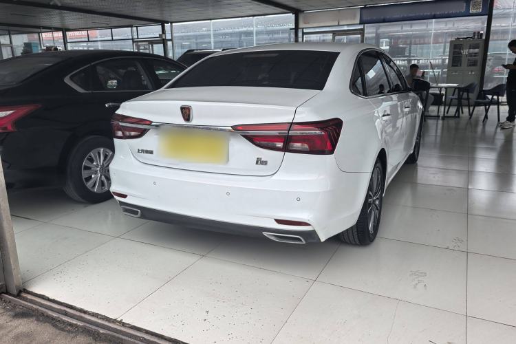 Used Roewe i6 2020 PLUS 1.6L CVT 4G Connected Glory Flagship Edition
