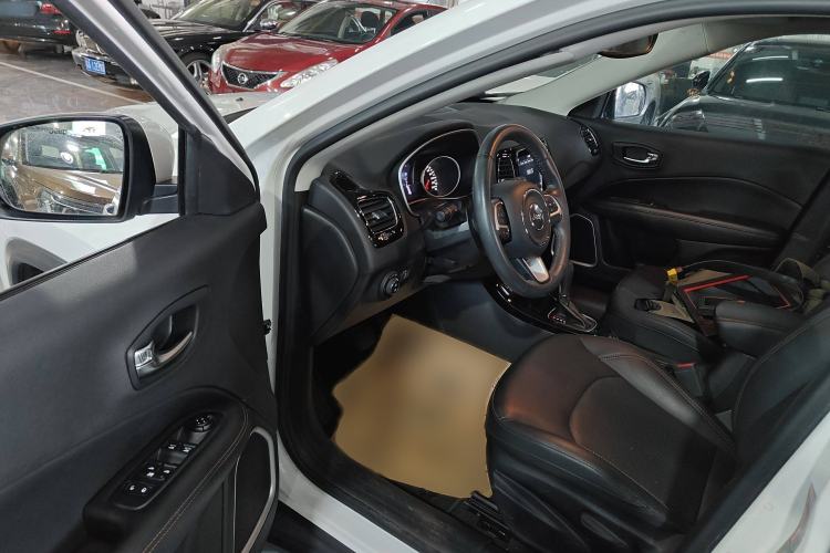 Used Jeep Compass 2019 220T Automatic Family Edition