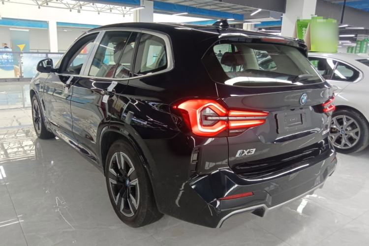 Used BMW iX3 2023 Leading Model