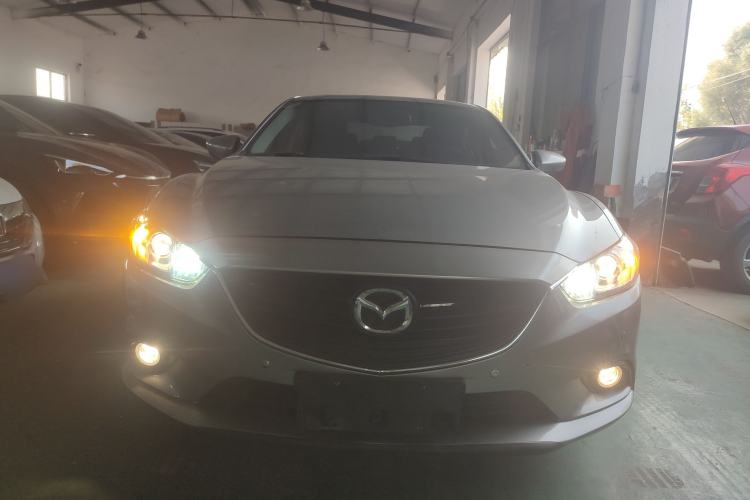 Used Mazda Atenza 2015 2.0L Blue Sky Luxury Edition
