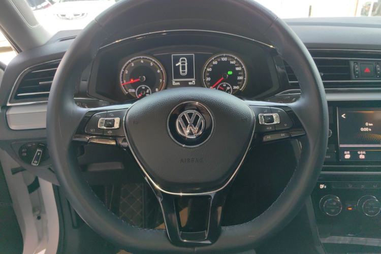 Used Volkswagen Lamando 2019 280TSI DSG Comfort Edition China V Standard Steering Wheel