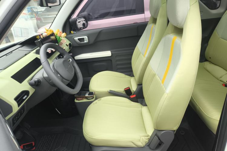 Used Geely Galaxy Panda 2023 Panda Mini New Year Edition Treasure Bear
