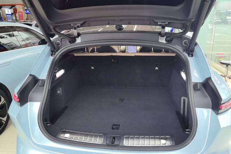 Used Nio ET5T 2023 75 kWh Touring