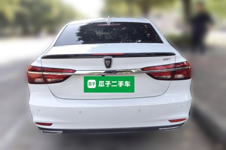 Used Roewe i6 2017 20T Automatic Internet Smart Edition
