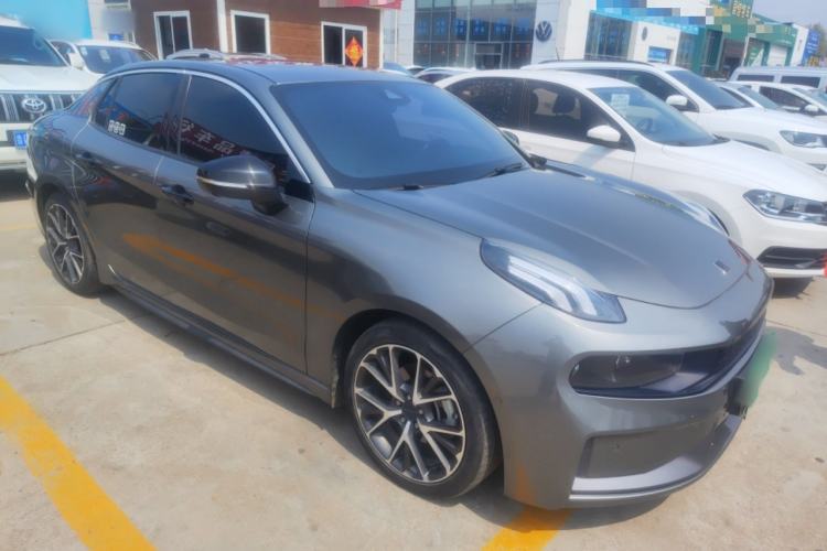 Used Lynk & Co 03 2022 2.0TD DCT JingPro Front Right 45 Deg