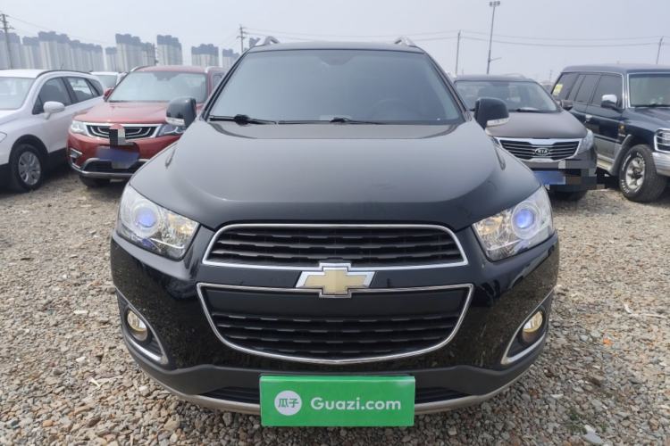 Used Chevrolet Captiva 2017 2.4L 4x4 Flagship Edition 7-Seater