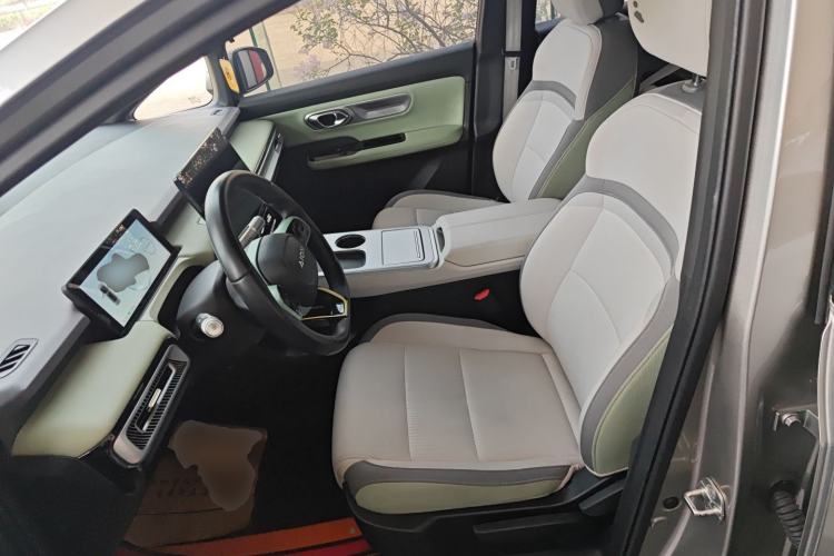 Used AION Y 2022 Plus 70 Enjoy Edition