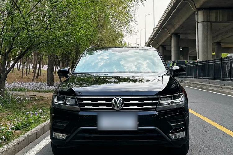 Used Volkswagen Tiguan L 2020 330TSI Automatic Two-Wheel Drive Panoramic Comfort Edition China VI Standard
