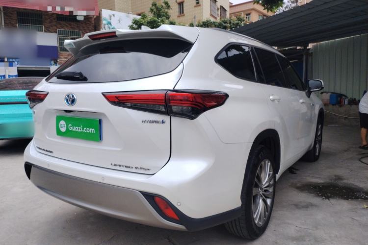 Used Toyota Highlander 2022 Dual-Engine 2.5L Four-Wheel Drive Supreme Edition 7-Seater Rear Right 45 Deg