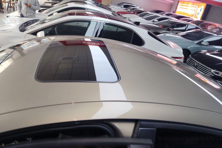 Used Buick Regal 2015 1.6T Leading Technology Model Roof