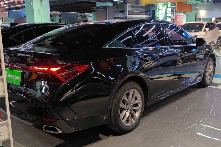 Used Toyota Avalon 2019 2.5L Ambition Version China VI Standard Rear Right 45 Deg