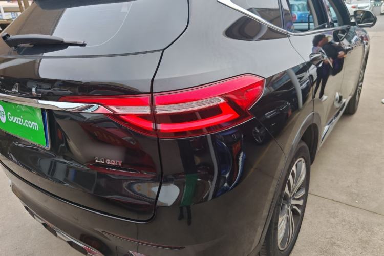 Used Haval F7 2021 2.0T Two-Wheel Drive i-Van Exterior 3