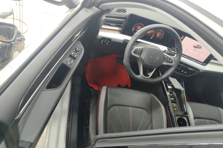 Used Volkswagen Lamando 2024 Lavida L 280TSI DSG Cool & Spicy Edition