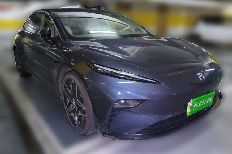 Used Rising F7 2023 Long-Range Pro Edition Front Right 45 Deg