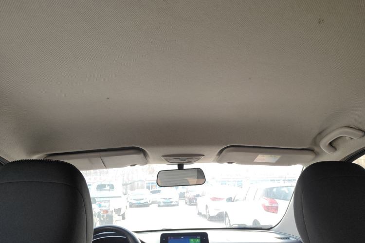 Used Baojun 730 2021 1.5L Manual Fashion Version 7 Seats Headliner