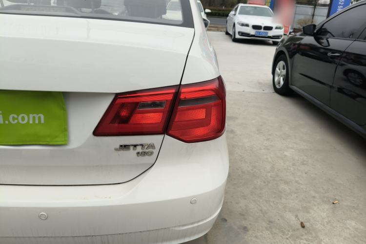 Used Volkswagen Jetta 2015 Value Edition 1.6L Automatic Fashion Version
