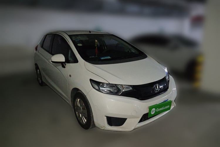Used Honda Fit 2014 1.5L LX CVT Comfort Model Front Right 45 Deg