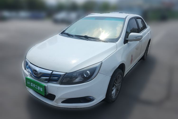 Used BYD e5 2018 450 Smart Connect Enjoyment Version