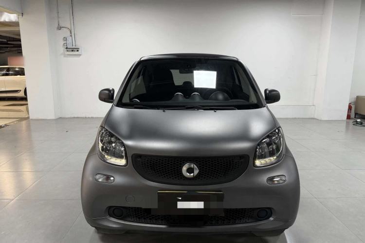 Used smart fortwo 2015 1.0L 52 kW hardtop Dynamic version Exterior 6