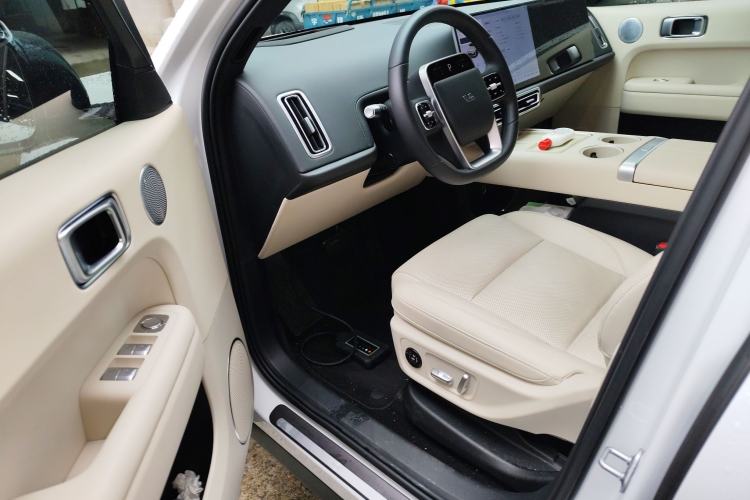 Used Li Auto L6 2024 Pro Model
