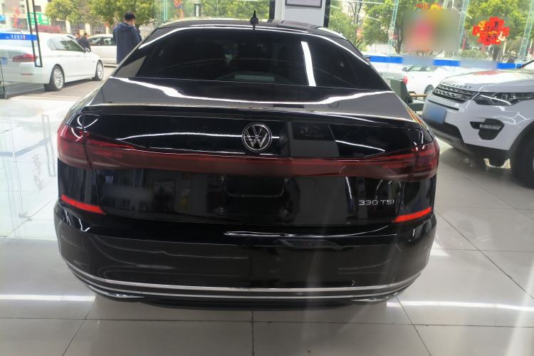 Used Volkswagen Passat 2022 330TSI Starry Luxury Edition

