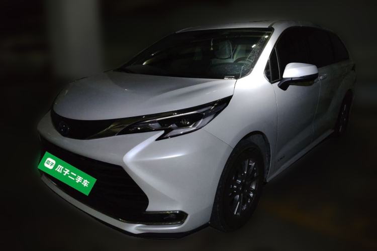 Used Toyota SIENNA 2023 2.5L Hybrid Comfort Edition