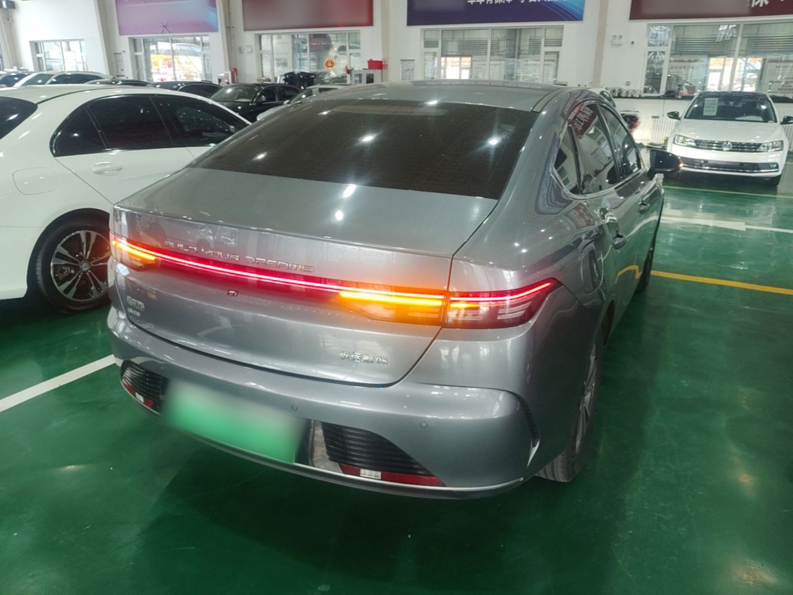BYD Destroyer 05 2024 HONOR Edition DM-i 55KM Luxury Model — снимка 6