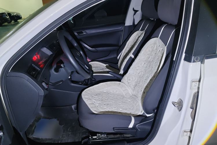 Used Volkswagen Santana 2016 1.6L Manual Fashion Edition Left Front Seat