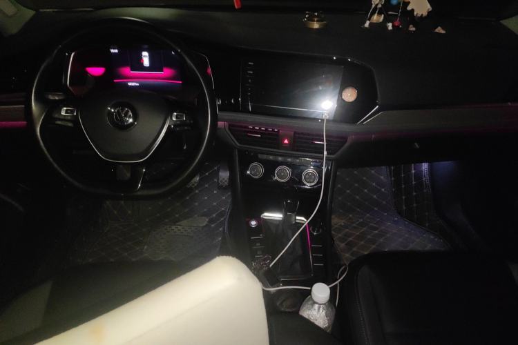 Used Volkswagen Sagitar 2021 280TSI DSG Comfort Connect Edition Center Console