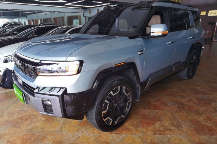 Used Formula Leopard 8 2025 Smart & Brave Flagship Edition 7 Seats
