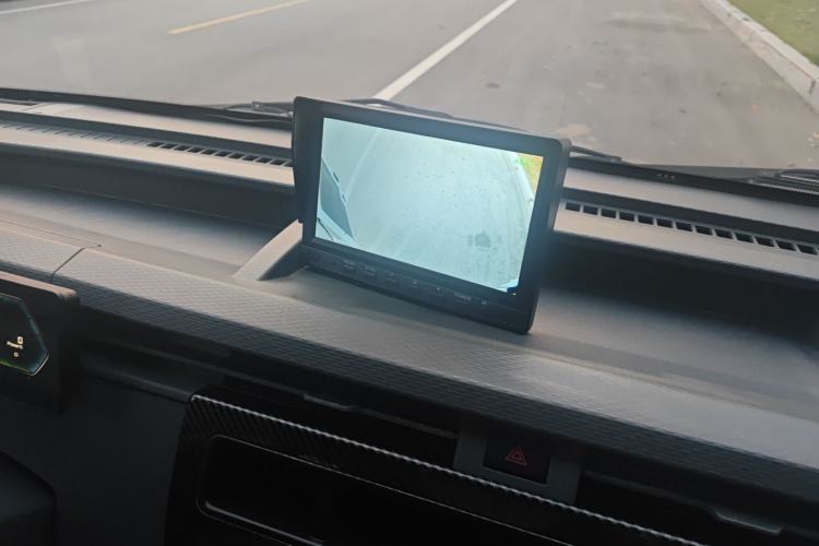 Used Farizon Xingxiang V 2023 V6E Ningde Times 41.86kWh Value Edition
