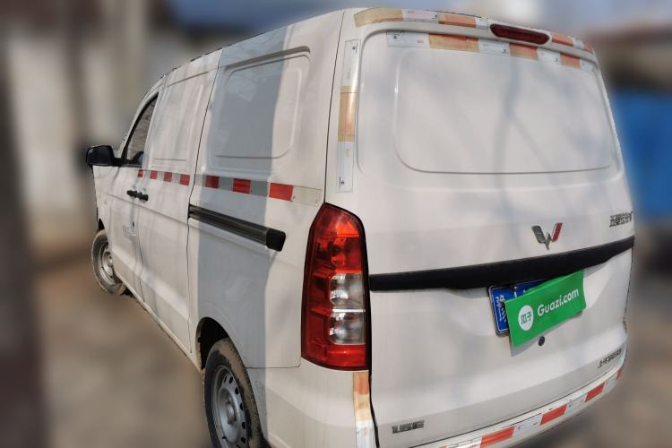 Used Wuling Hongguang V 2022 1.5L Jingqu Edition Enclosed-Window Vehicle with Electric Power Steering LAR Rear Left 45 Deg