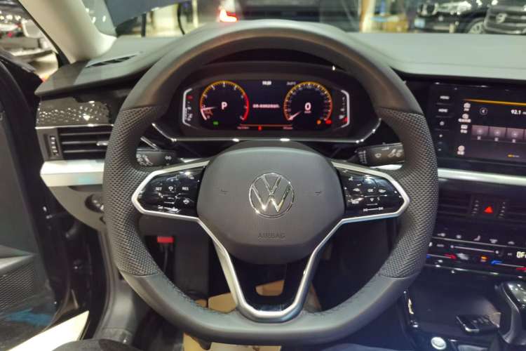 Used Volkswagen Passat 2024 330TSI Starry Elite Edition