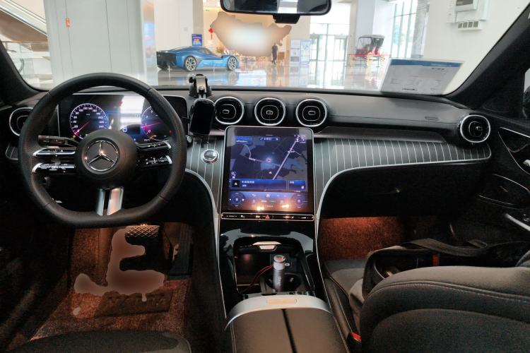 Used Mercedes-Benz C-Class 2023 Revised C 200 L Sport Edition Center Console