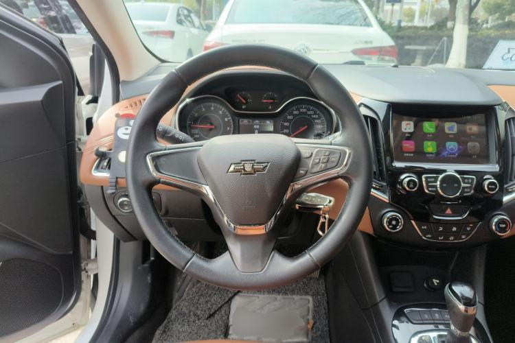 Used Chevrolet Cruze 2016 1.4T DCG Luxury Edition
