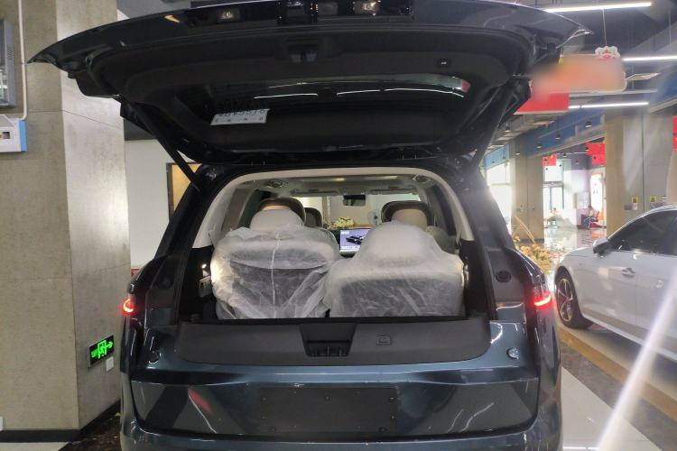 Used Lynk & Co 900 2025 1.5T Ultra
