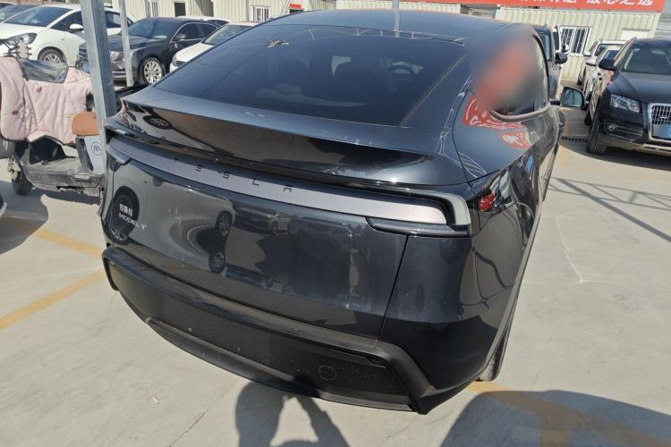 Used Tesla Model Y 2025 Rear-Wheel Drive First Edition